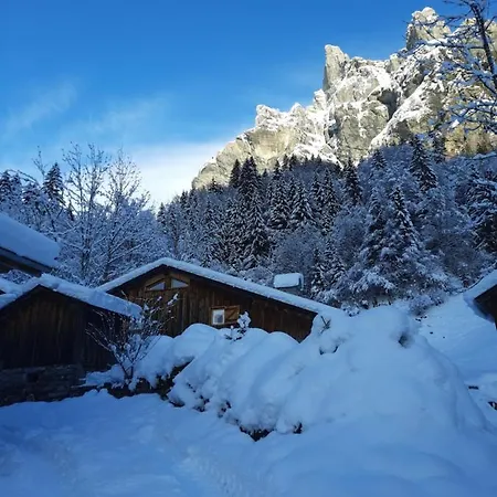 Chalet La Corne Du Chamois Sixt-Fer-a-Cheval Exterior photo